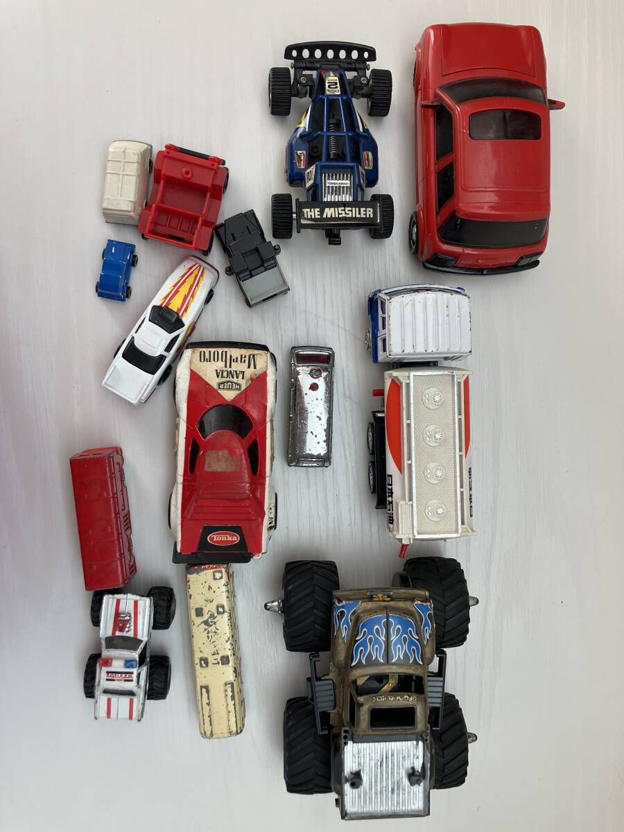 ♪♪男の子が大好きなミニカーがいっぱい!!拍卖