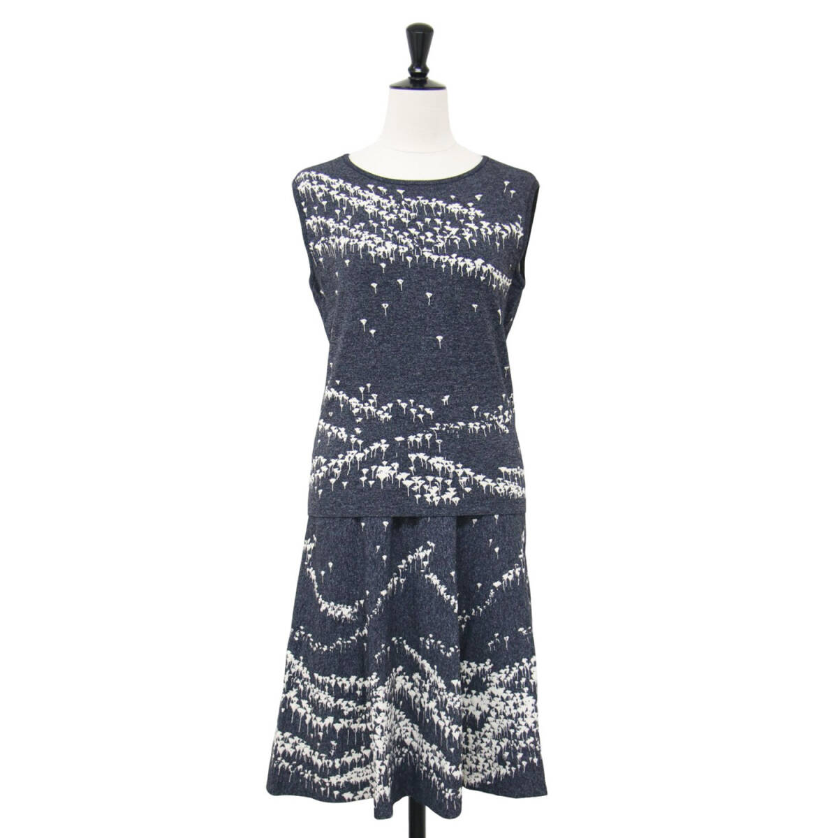 EPOCA エポカ ネイビー オフホワイト 紺白 サイズ:40(L) / ニット スカート セットアップ / ノースリーブ ミディ丈 フレア Aライン 総柄拍卖