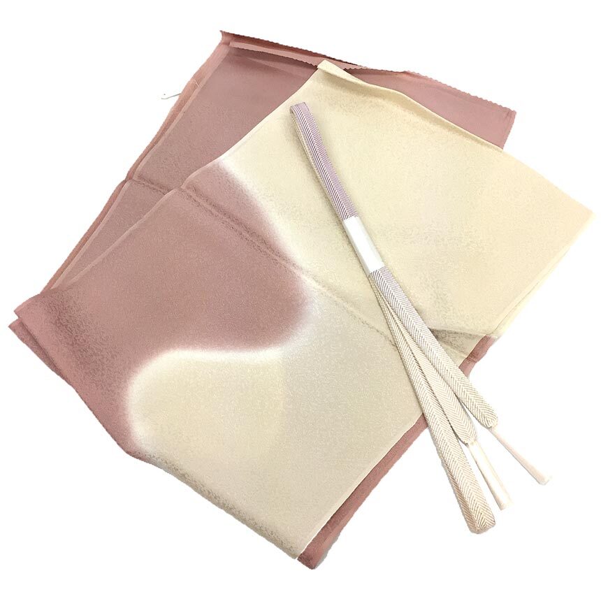 京やQ672 送料無料 和装小物 正絹 帯揚げ帯締めセット 金銀糸 手組紐 笹浪組 袷・単衣 フォーマル~カジュアルまでOK 未使用 拍卖