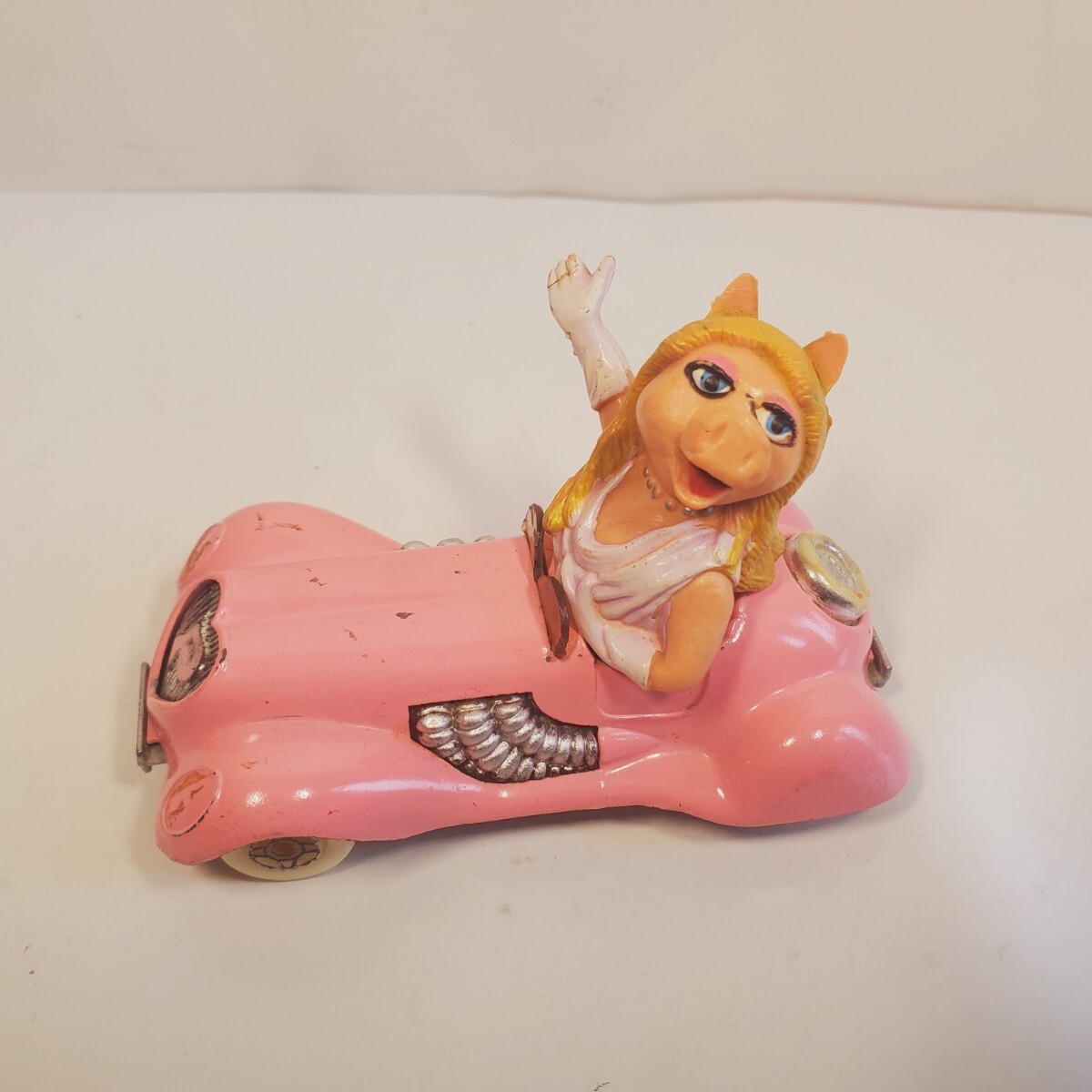 CORGI TOYS コーギー 1/43 マペット・ショー「Miss Piggy ミス ピギー」ピンク イギリス製 中古 A90拍卖
