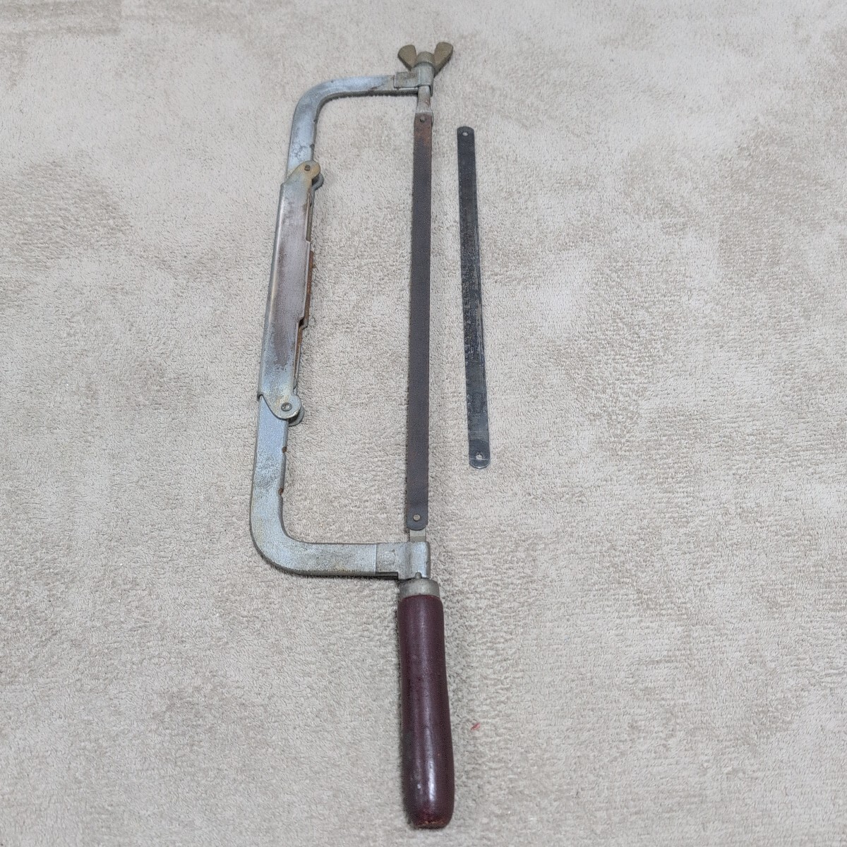 ジャンク品/長期保管品/中古品/SNS/ハクソー/金切鋸/可変式フレーム/サイズ250,300対応/全長530mm/替刃250,300各1本付き(NACHI)拍卖