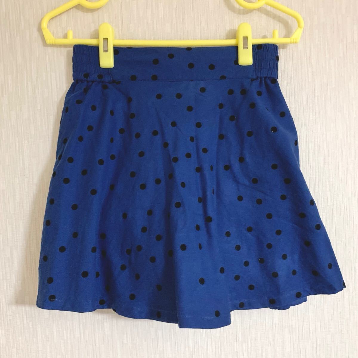 キュロットスカート ウエストゴム フロッキードット ロイヤルブルー スカパン ミニスカート フレアスカート 青 水玉 黒 スコート拍卖