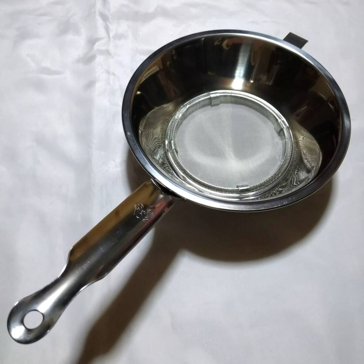 未使用、保管品 業務用 厨房備品 油こし ステンレス(18-8)替え網式 外径19.5㎝ 拍卖