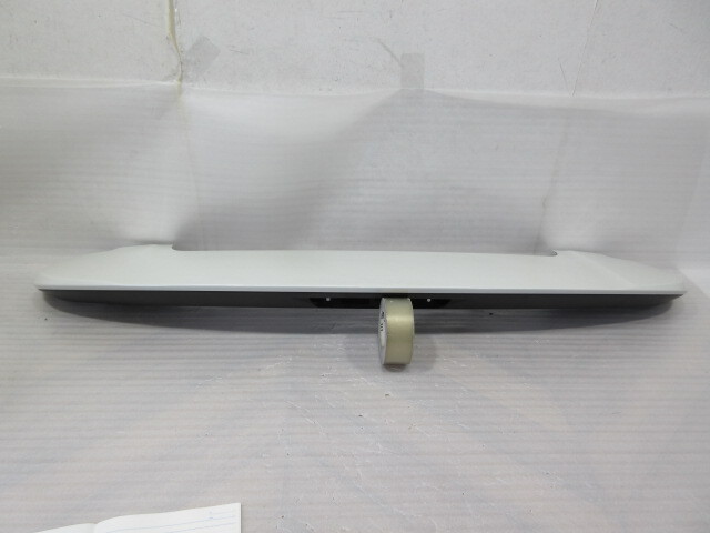 良品 トヨタ ヴォクシー ZWR90W/MZRA90W 純正 リア ウィング拍卖