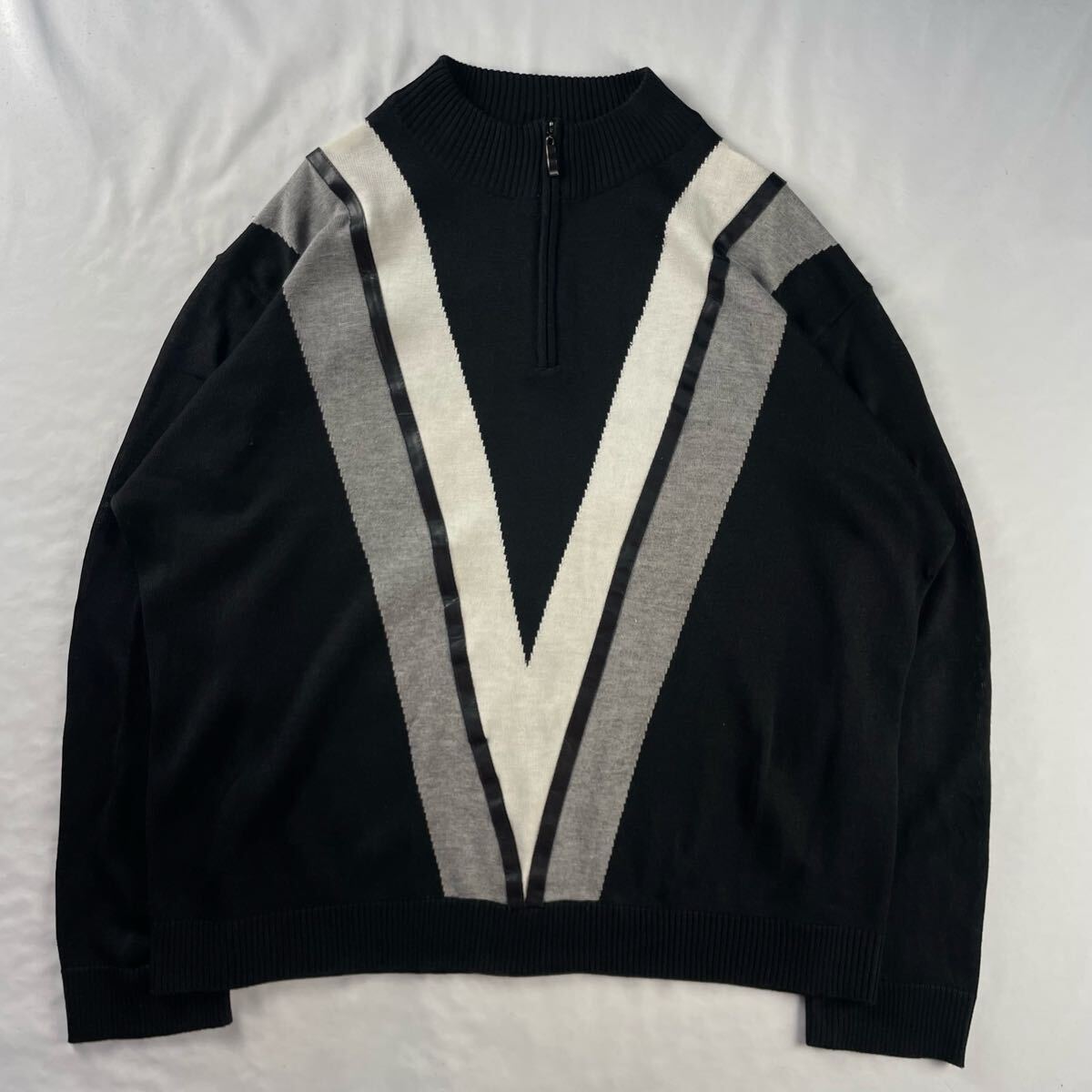 Euro Vintage MIKO アクリル100% ハーフジップ モノトーン レザーパッチ 幾何学模様 アート レトロ オーバーサイズ 薄手 デザインニット拍卖