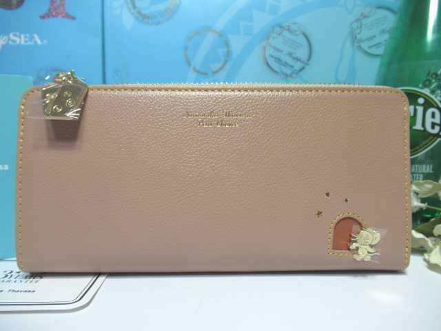 送無 33%引 サマンサタバサ トムとジェリー 限定 牛革 ジェリー L字ジップ ファスナー 長財布 チーズ型 チャーム付 新品 証明書 包装付拍卖