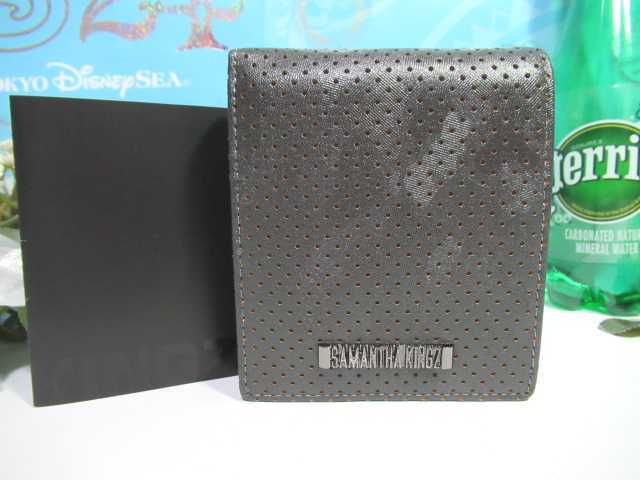 送無 46%引 キングズ バイ サマンサタバサ 牛革 カモフラ パンチング W型押 二つ折り財布 折財布 ガンメタ 新品 証明書付 サマンサキングズ拍卖