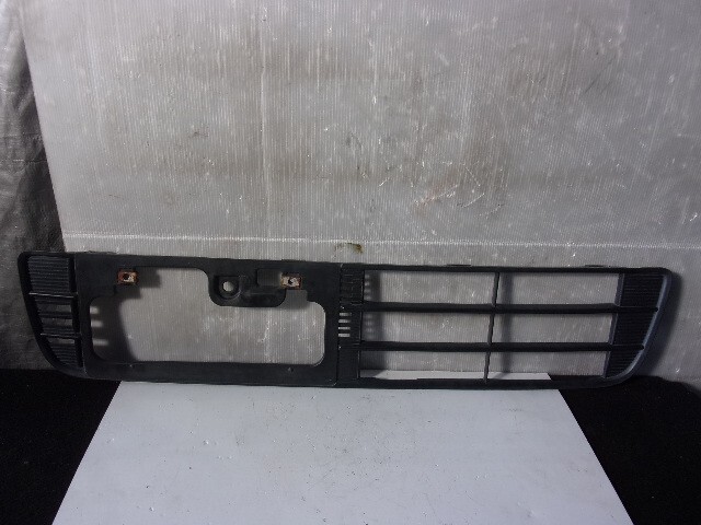 【2691】NBOX JF1 2014年式 アンダーグリル ナンバープレート 71103-TY0-N0 棚B2-3拍卖