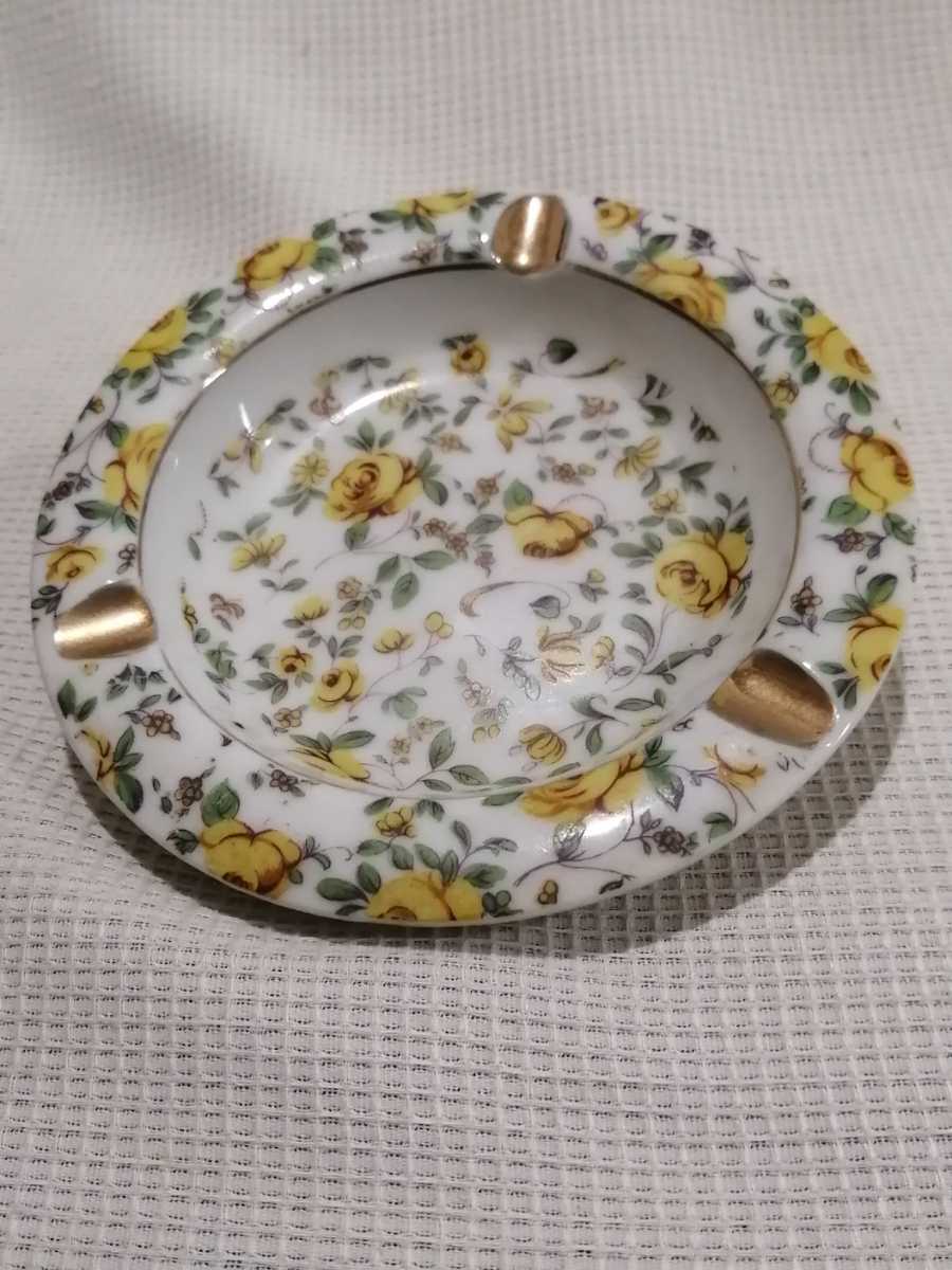 黄色のバラ 灰皿 昭和30年代 輸出用 昭和レトロ 薔薇 灰皿 59JP09t1拍卖