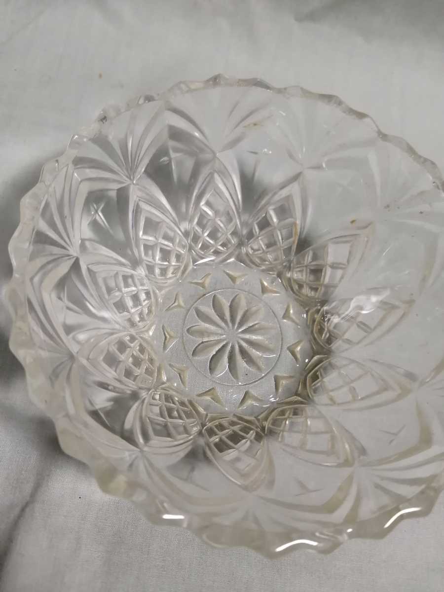 型ガラス小鉢 1950年代 アメリカ プレスガラス 型ガラス 鉢 ボウル 小鉢 60G40u1拍卖