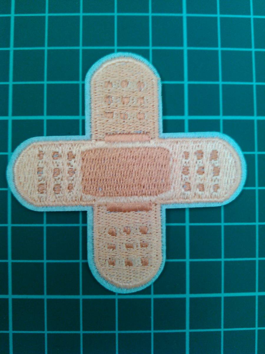 カットバンの ワッペン アップリケ 65mm×65mm 検) 作業着 補修 デコレーション 帽子 鞄 ジャケット 拍卖