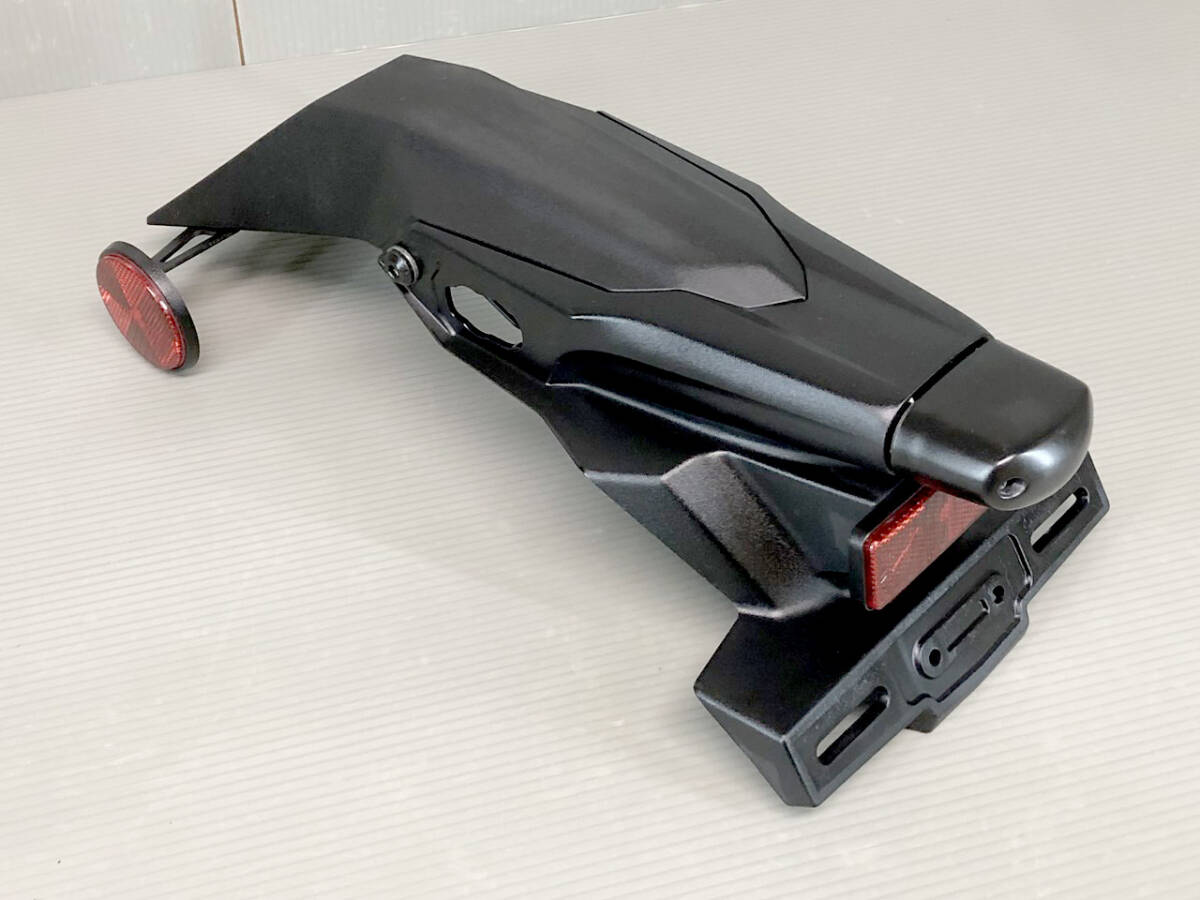 Ninja ZX-10R (ZXT00S) 純正 リアフェンダー ナンバー灯 35019-0616 (2501DDH0142)拍卖