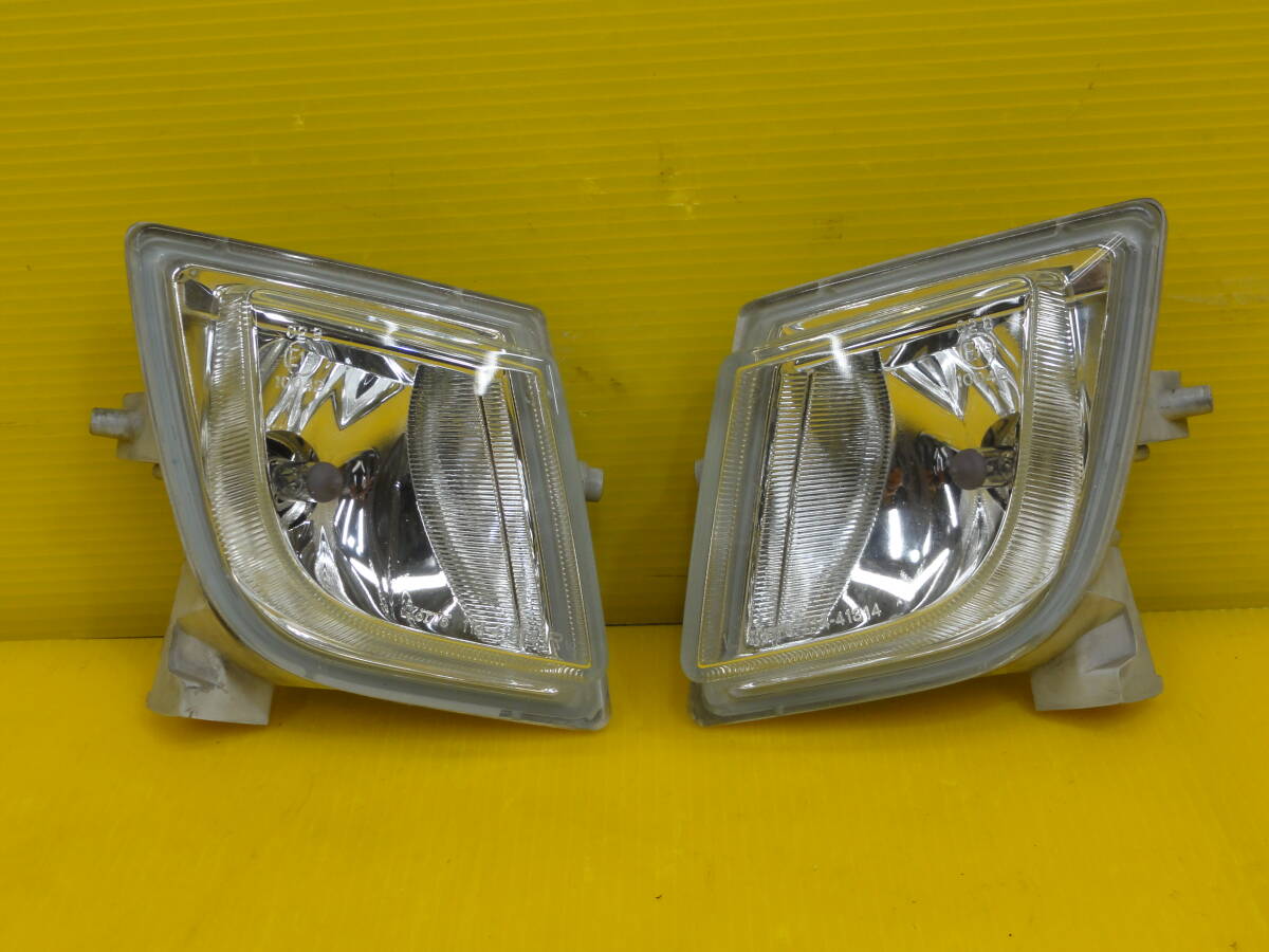 ☆平成20年 マツダ CC3FW ビアンテ フォグランプ フォグライト 左 右 セット KOITO 114-41314 R L 純正 走行距離77963㎞ 点灯OK☆F29593 m拍卖