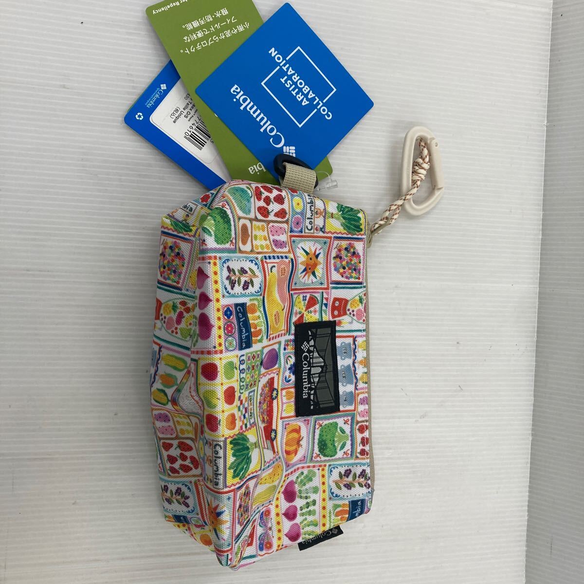 ★お買い得★Colombia かわいいポーチ PU2321-125 河野ルルの絵がプリント かわいくおしゃれな小物入れ 撥水・防汚機能付き拍卖