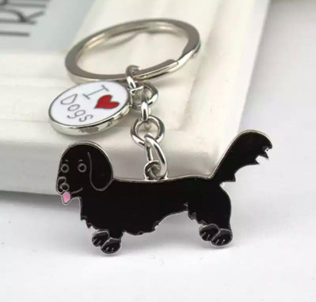 犬デザイン レディース キーホルダー dog ミニチュアダックスブンド拍卖