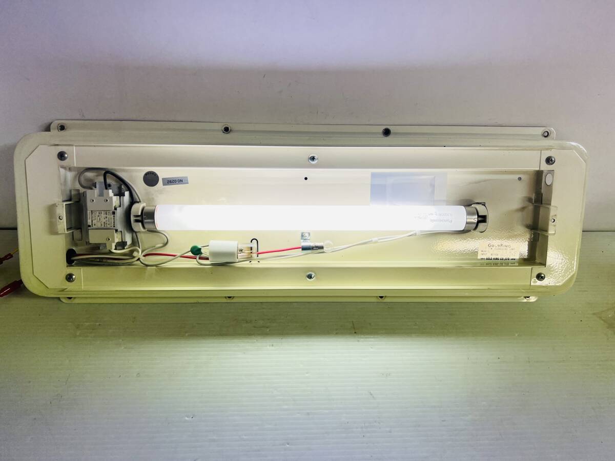 12078N ゴールドキング GOLD KING KF-17AC バス 観光バス サロンバス 蛍光灯 室内灯 ルームランプ 約570mm×165mm AC100V 1拍卖