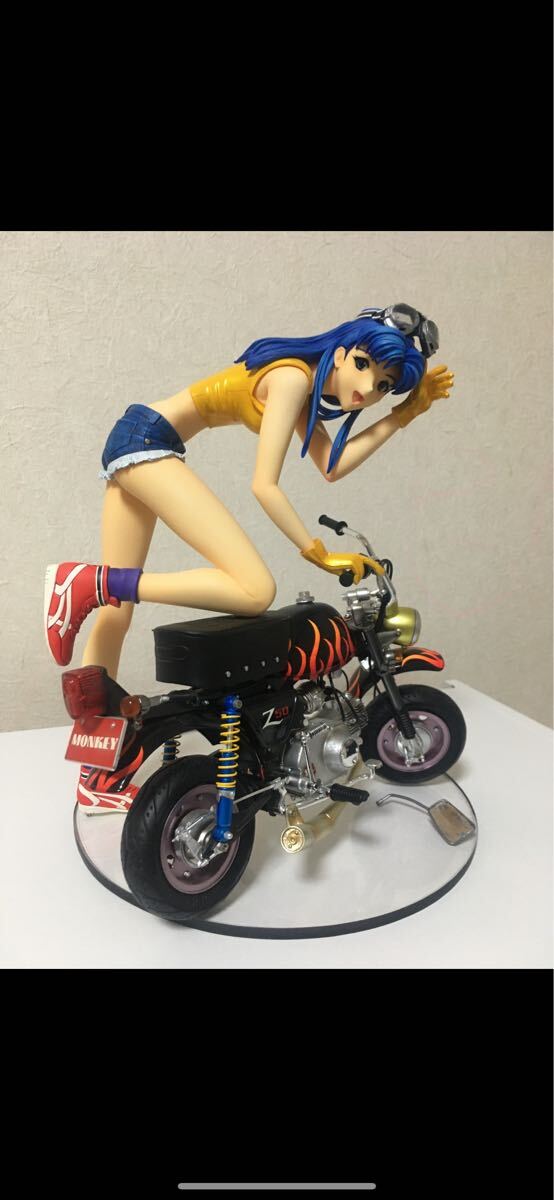 新世紀エヴァンゲリオン 葛城ミサト 1/6 ガレージキット 完成品 バイク ミサト バイク付き / アミエグラン ガレキ レジン拍卖