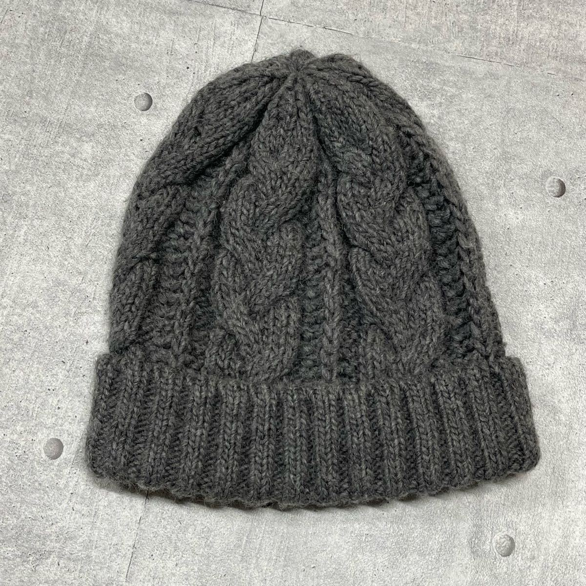 美品 イタリア製 クッチロ アンドシー ケーブル リブ ニット帽 編み込み ビューティー&ユース ユナイテッドアローズ別注 ビーニー YL847拍卖