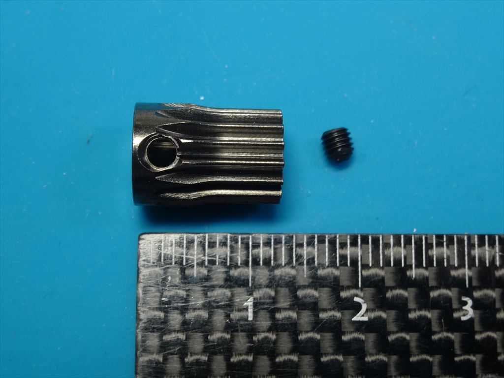 ●ピニオンギヤ 軸径2.3mm用/モジュール0.5/歯数15 ■002拍卖