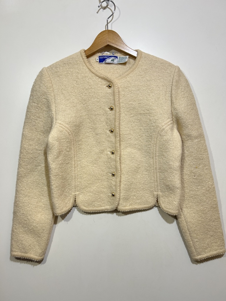 ● ビンテージ the eagle's eye ノーカラー ウールジャケット 金ボタン ショート丈 チロリアン風 パイピング アメリカ古着 ホワイト きなり拍卖