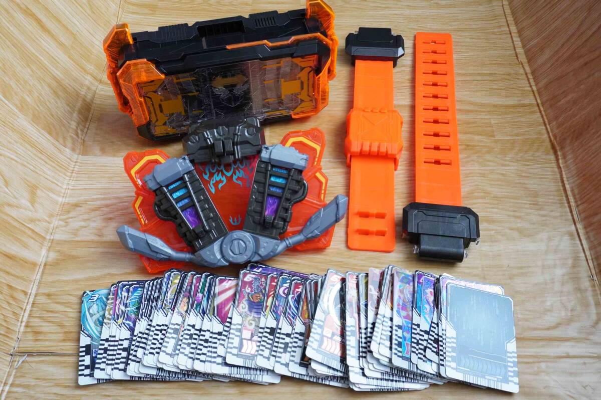 DXガッチャードライバー DXガッチャーイグナイター ライドケミートレカ ガッチャンコケミーなど大量まとめて / 仮面ライダーガッチャード 拍卖