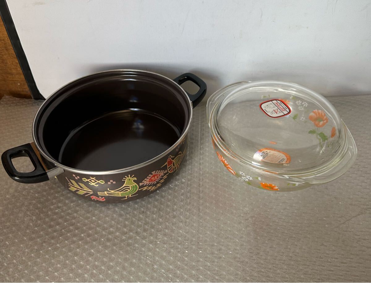 調理器具 両手鍋 鉄鍋&電子レンジオープンOK耐熱ガラス食器パイレックプの2点売り【未使用保管品】拍卖