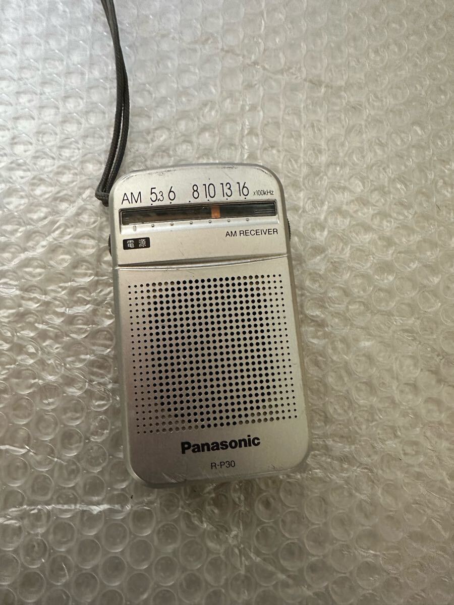 Panasonic AMコンパクトラジオ R-P30【動作品】拍卖