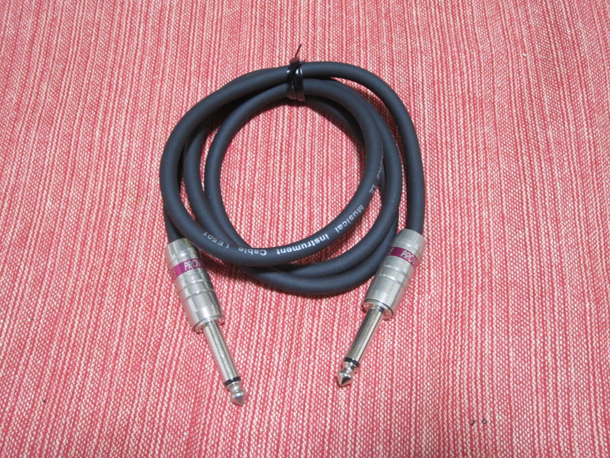 ☆美品!! プロヴィデンス Providence  ギター ケーブル LE501 シールド 1m拍卖