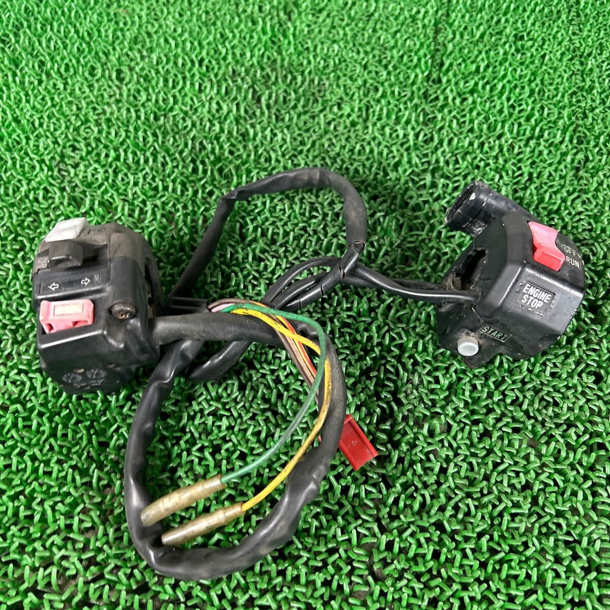 YAMAHA TW200 ハンドルスイッチ 左右セット F拍卖