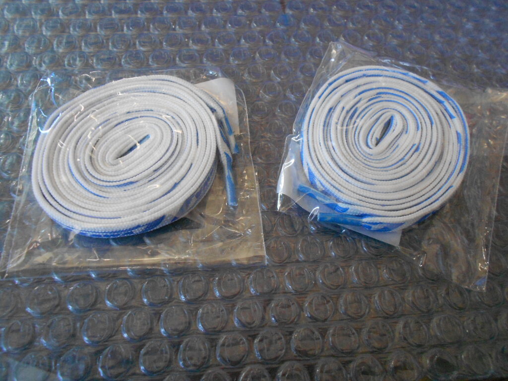 矢沢永吉★新品未使用品★靴ひも★青★えーちゃんグッズ★左右用の2本の1足分セット★羽根ロゴ★スニーカー★超レア品拍卖