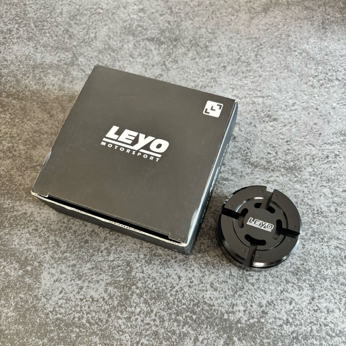 【本国在庫無し】Leyo Brake Fluid Reservoir Cap ブレーキフルードキャップ ゴルフ7 VW Audi その他拍卖