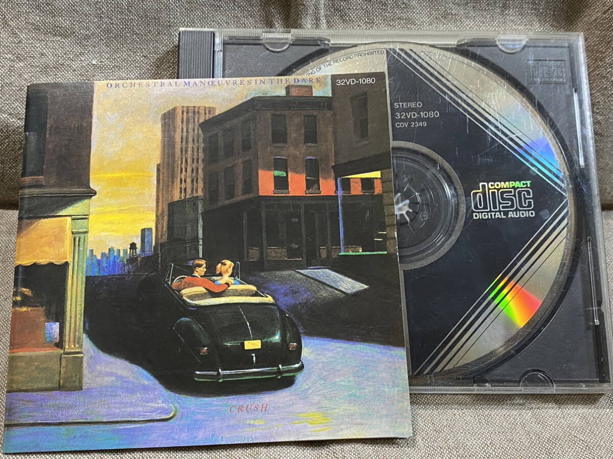 ORCHESTRAL MANOEUVRES IN THE DARK - CRUSH 32VD-1080 国内初版 日本盤 BLACK TRIANGLE 税表記なし3200円盤 廃盤 レア盤拍卖