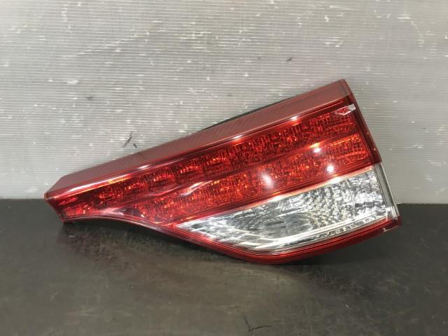 【TS】エスティマ DBA-ACR50W 右フィニッシャーパネル 28-209 81581-28260拍卖