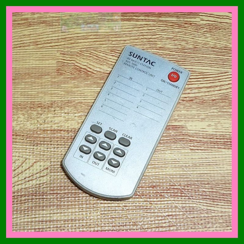 Z74 ★送料無料★安心の不良返品保証付★即決★匿名&スピード発送★SUNTAC★AV MULTI ATATION セレクター リモコン★AVS-1000 拍卖