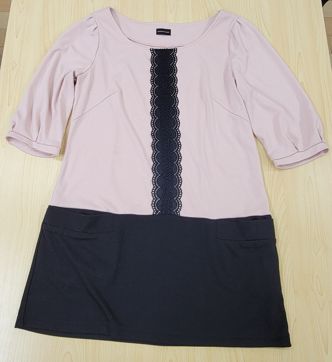 j2e216 クィーンズコートチュニック QUEENS COURT レース使い ピンク  可愛い 5分袖 ポケット付き拍卖