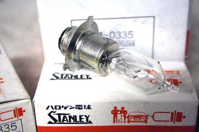 12V 35/36.5Wハロゲン電球2個 ホンダCB250CB750CB550CB500CB400C72CB72CL72CL250CB900FヤマハXJ750XS1XS650スズキRG250GS400カワサキマッハ拍卖