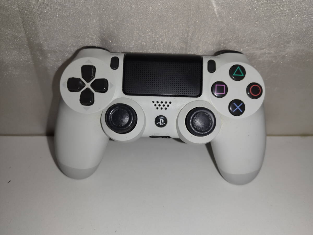ジャンク品 PS4ハード ワイヤレスコントローラDUALSHOCK4 グレイシャー・ホワイト Z軸、回転不安定拍卖