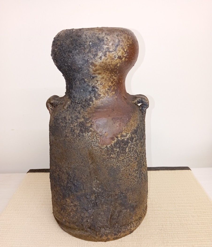 備前 人間国宝 窯変 伊勢崎淳 花入 拍卖