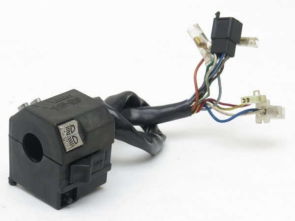 VF750 SABRE★ハンドルスイッチ 左★RC07-1000拍卖