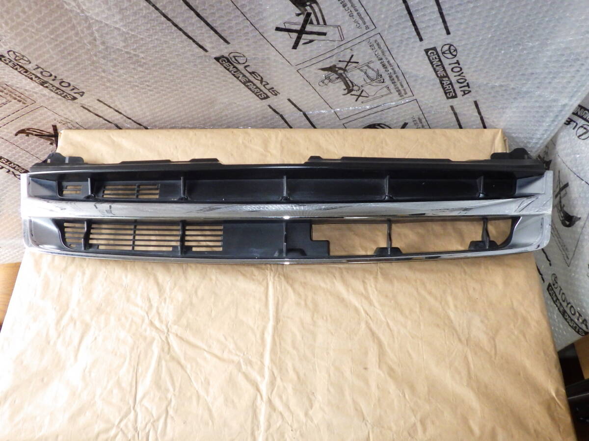 D-7●ダイハツ ムーブ LA100S グリル拍卖