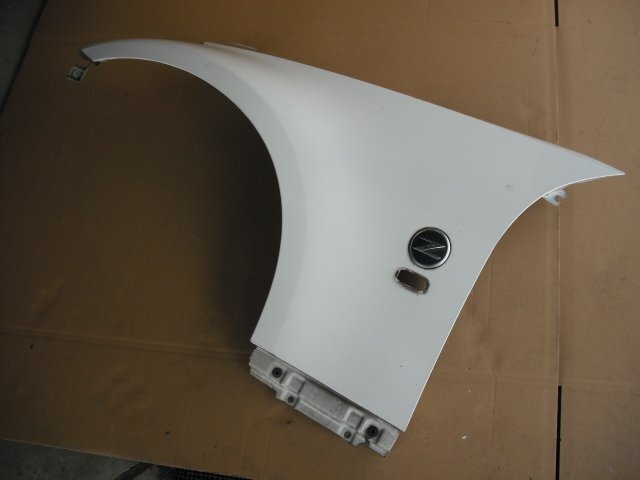 『B249』Z33,VQ35,フェアレディZ,VERSION ST,QX1,左フェンダーパネル,フロント フェンダーパネル,ura,個人宅発送不可です。拍卖
