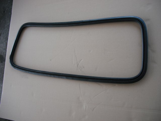 『B250』XN12A,12A,ローバー ミニ,MINI,メイフェア,Mayfair,フロントガラスモール ウェザーストリップ,淵モール,e24z 99XA1,拍卖