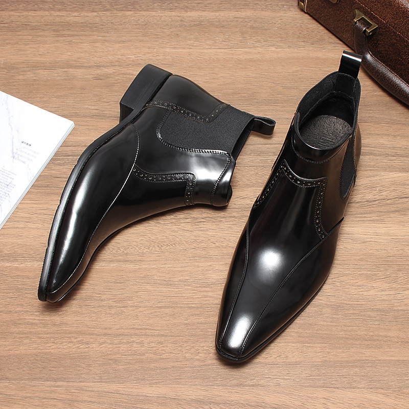 マーティンブーツ イギリス風 メンズ 職人手塗り上げ 彫り 本革 レザーブーツ 牛革皮靴 エンジニアブーツ 黒 24~27.5cm拍卖