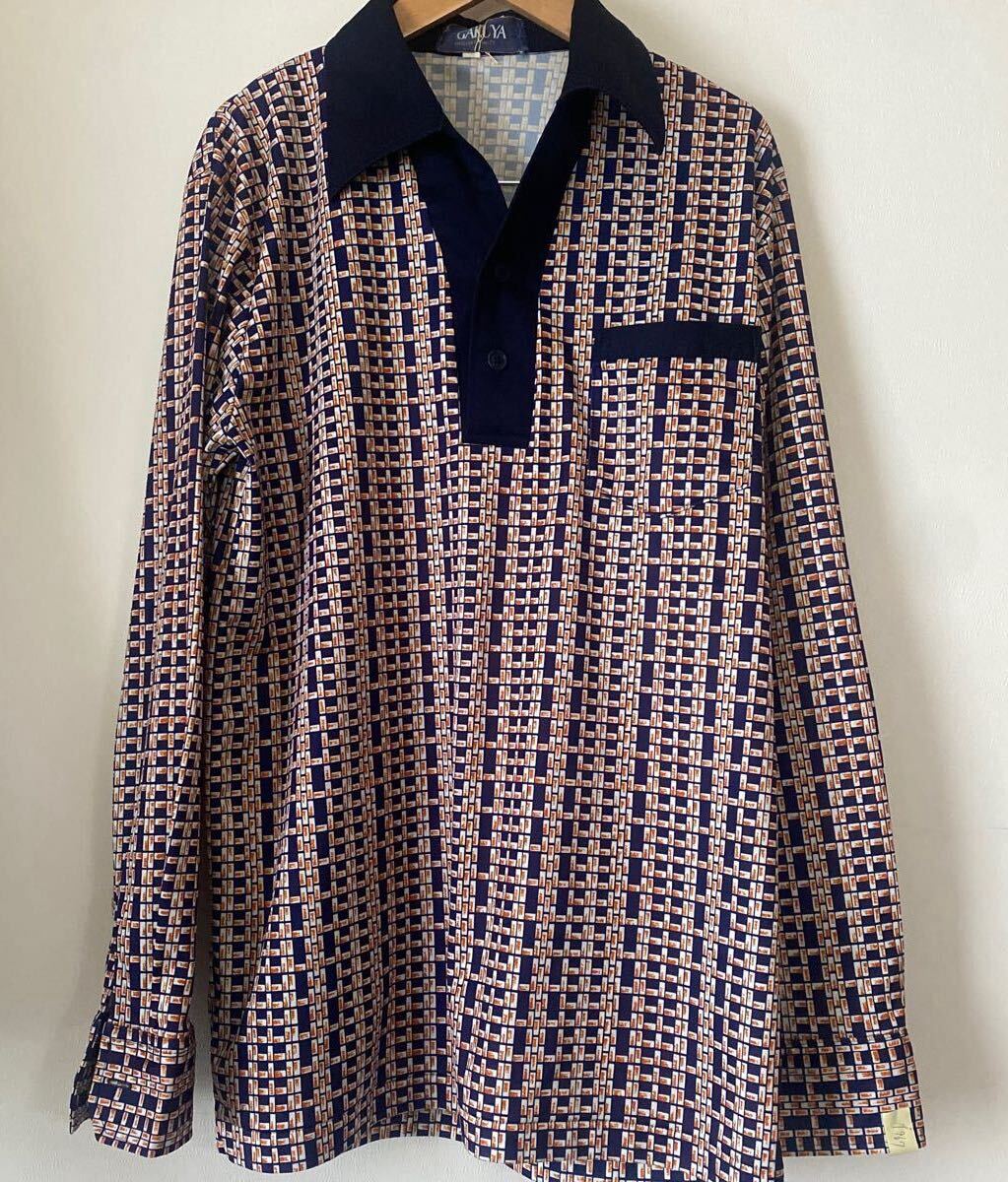 イタリアンカラー 長袖シャツ 古着 幾何学柄拍卖