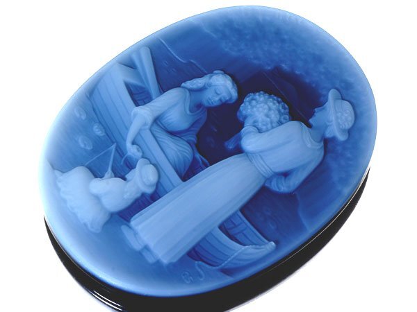 【ジュエリー極】巨匠ゲルハルド・シュミット作 穏やかな日常の情景 高級ブルーストーンカメオルース 45.1mm×35mm w4961i【送料無料】拍卖