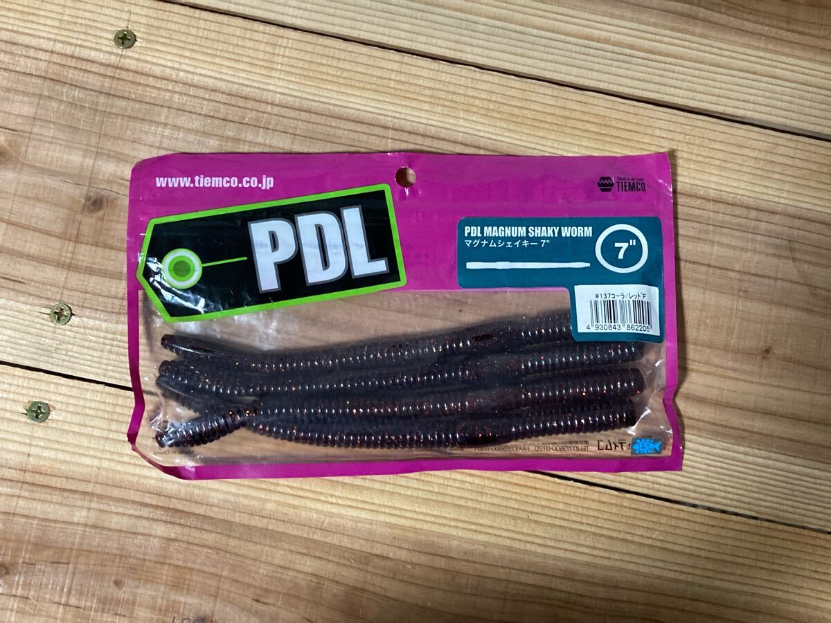 マグナムシェイキー7 4本 ティムコ コーラ/レッドF 箱86拍卖