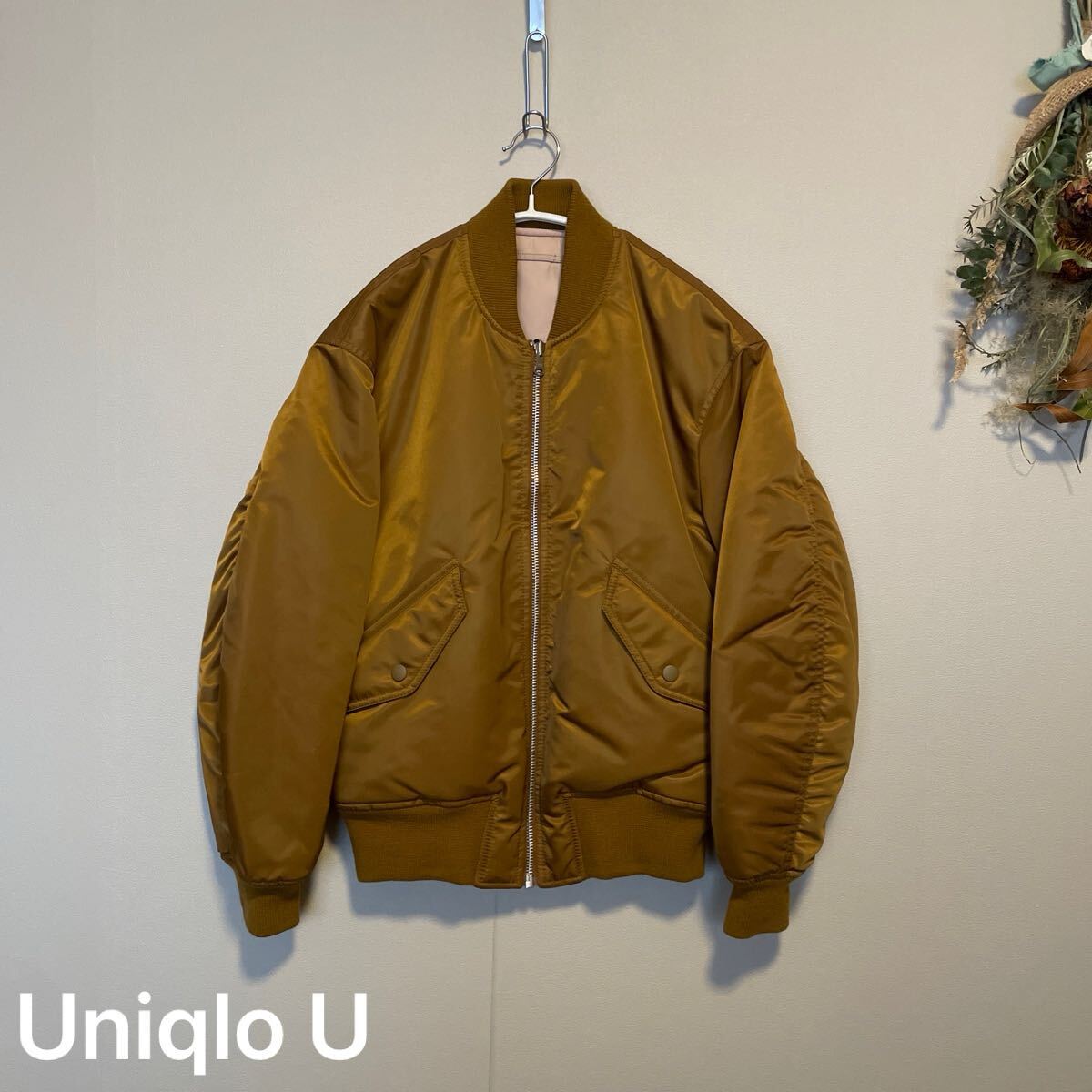 Uniqlo U フライトジャケット  MA-1 リバーシブル ブラウン ピンク ユニクロユー  ブルゾン 未使用 上着 フライトジャケット 拍卖