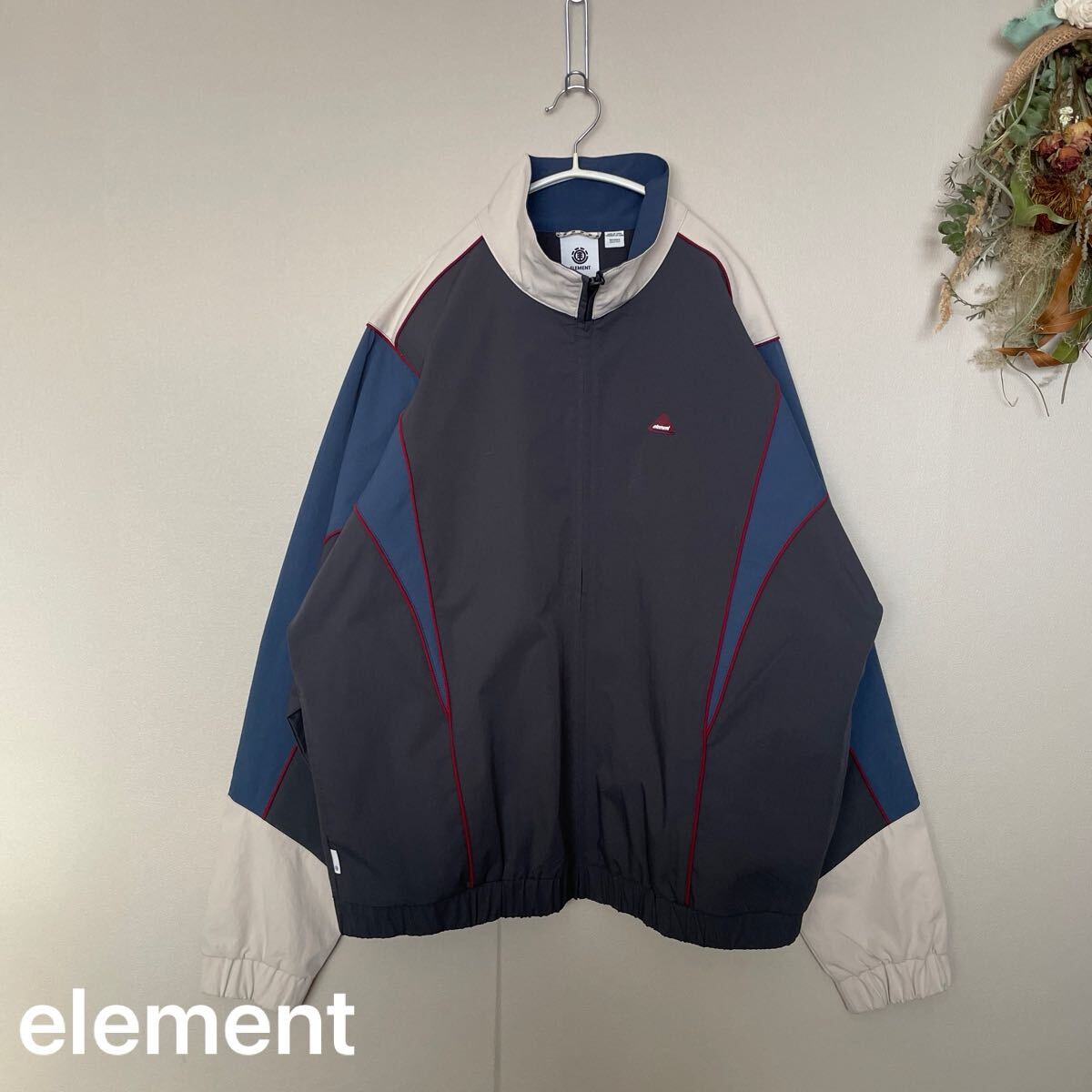 element ナイロンジャケット トラックジャケット ブルゾン アウター サッカーゲームトラック メンズMサイズ 未使用 スケボー 上着拍卖