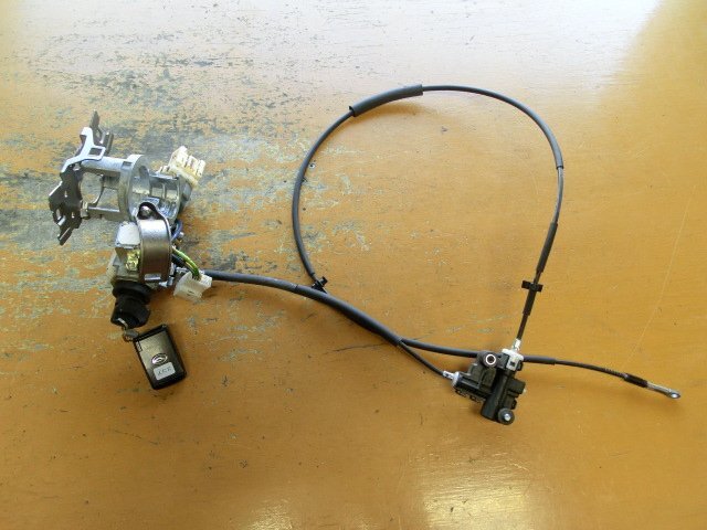 ミラココア キー シリンダー 平成24年 DBA-L675S リモコンキー付 プラスX 17.2万km 即決あり拍卖