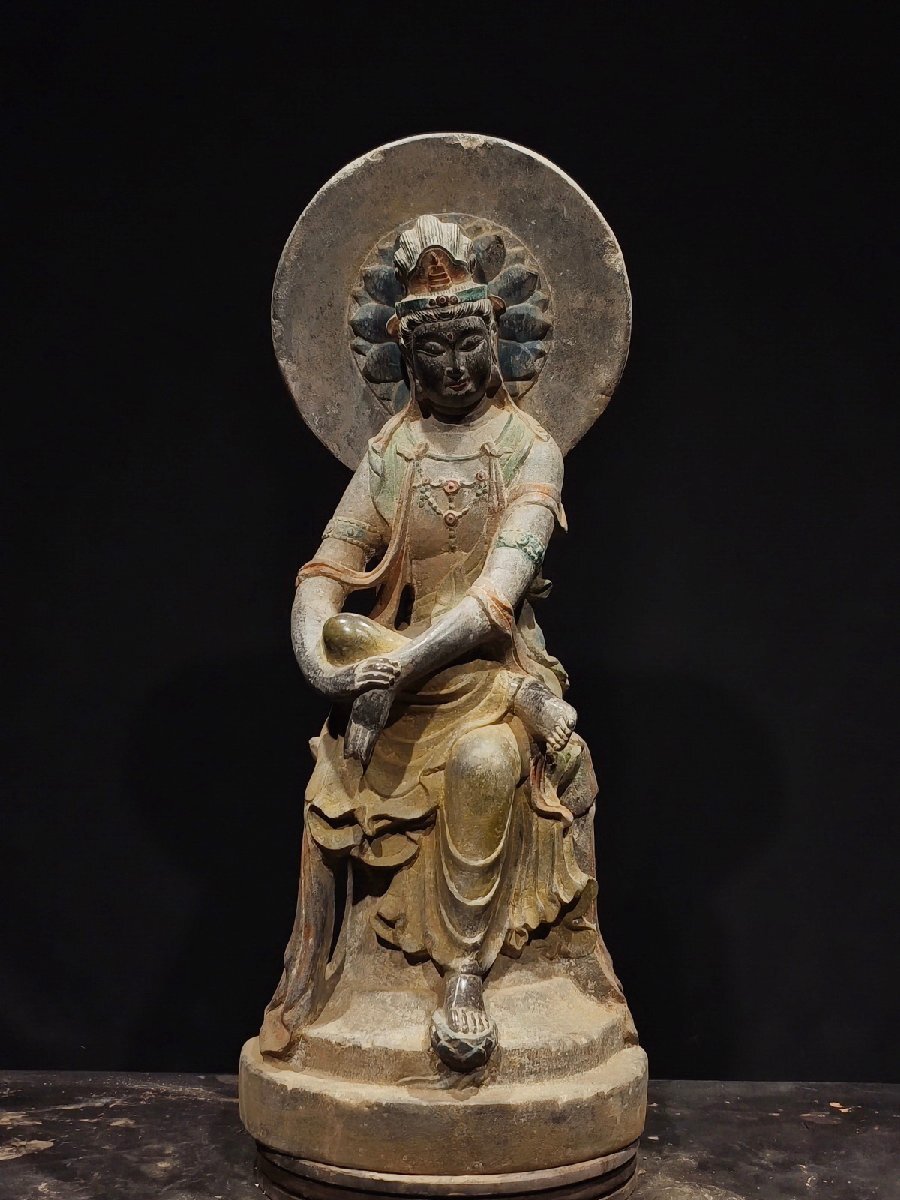 ■観心・時代旧蔵■B3023★北魏時代 青石彩絵観音菩薩造像 仏像 青石彫 ★仏教古美術★細密細工★廃寺旧蔵★高さ70cm横幅28cm奥行き23cm拍卖